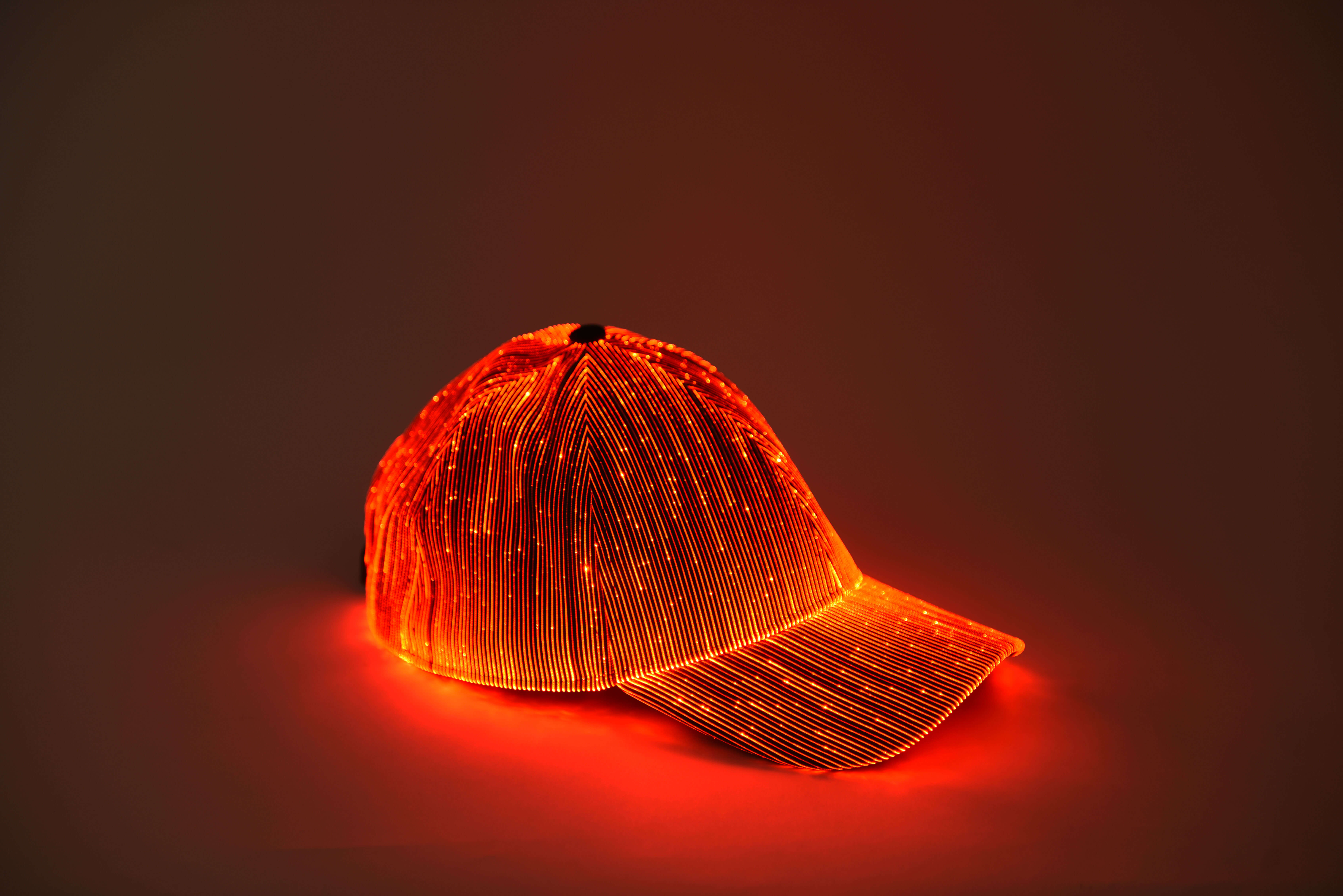 Glowing baseball cap