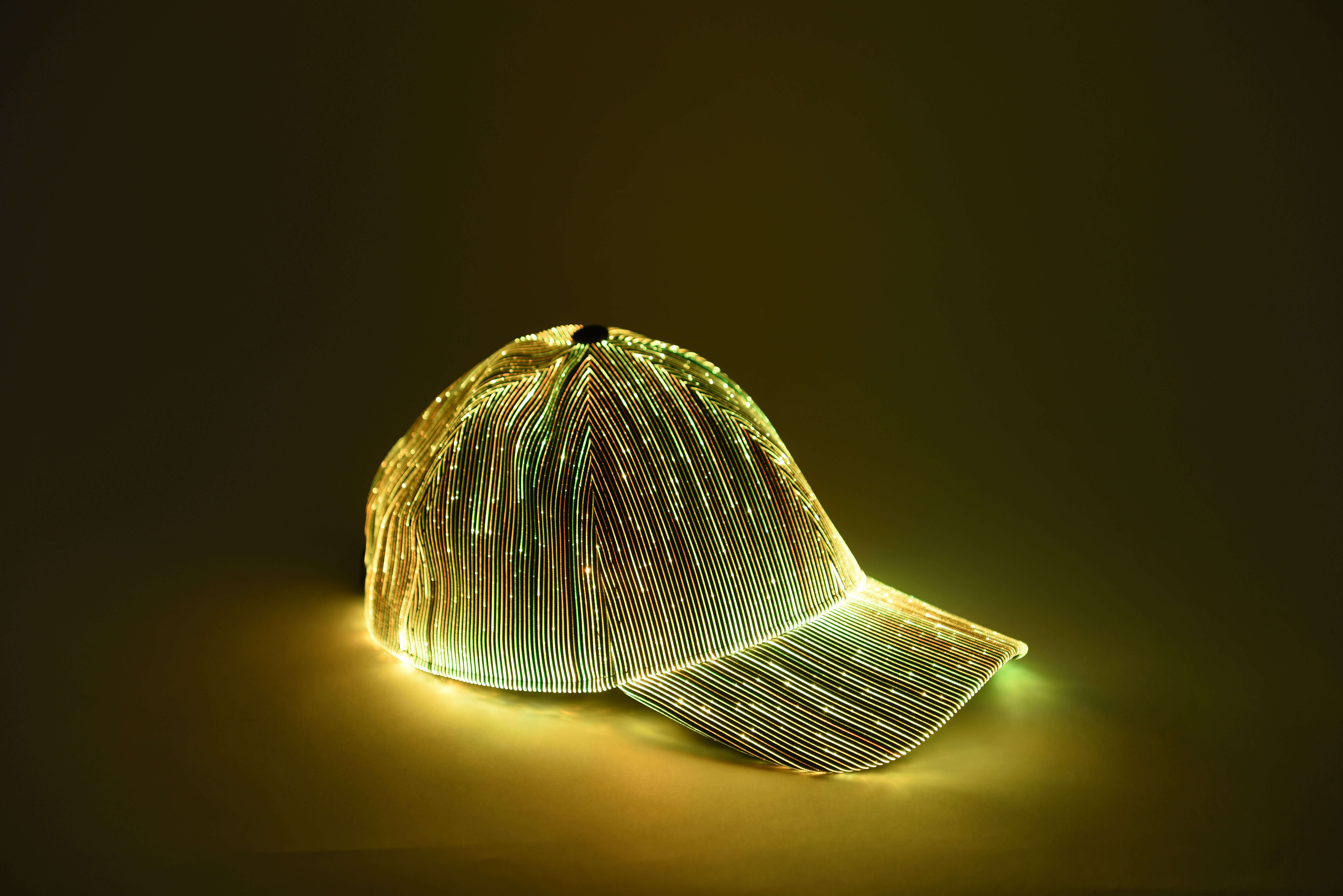 Glowing baseball cap