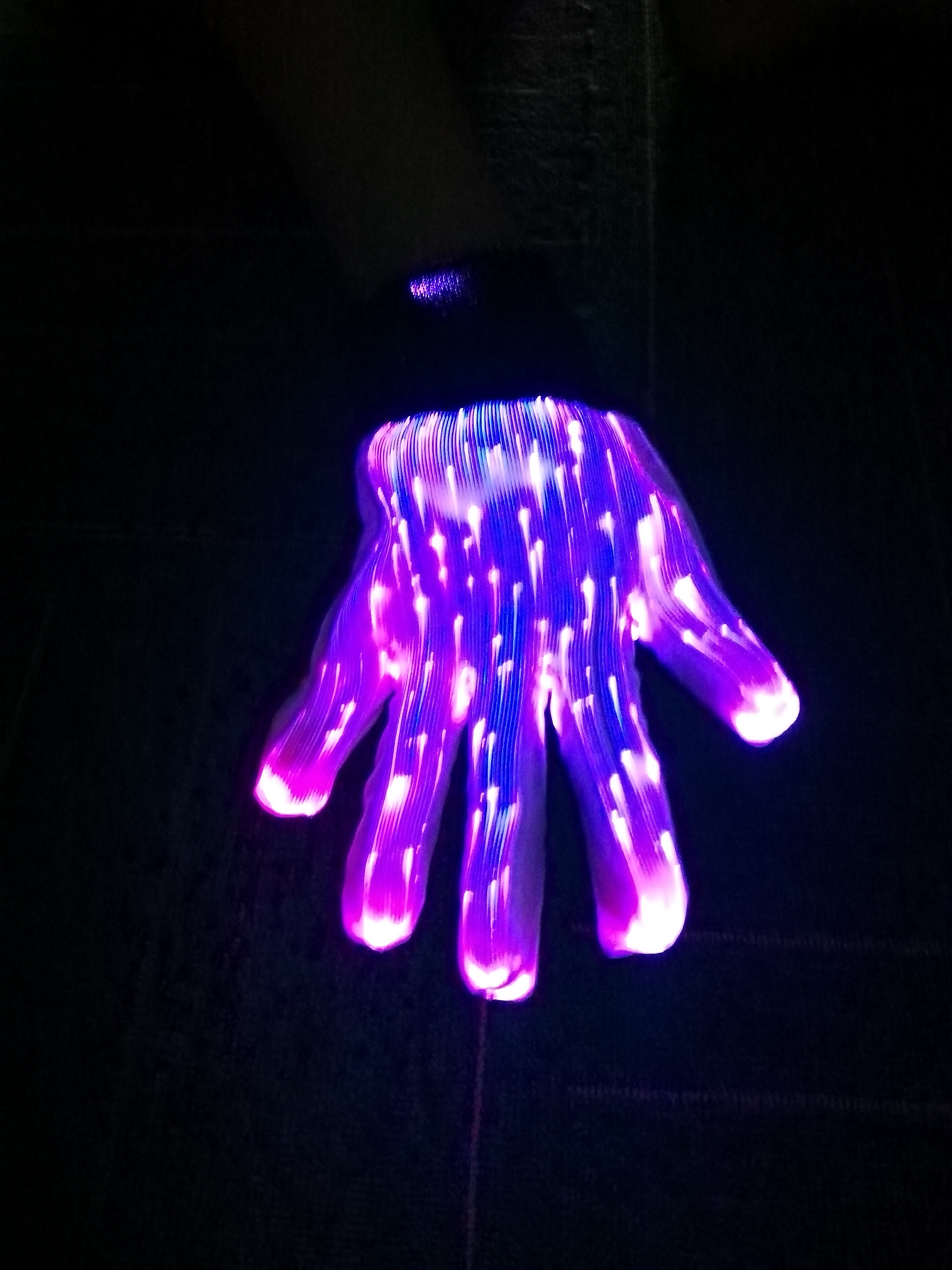 Fashion Luminous LED 7 Colors Glow in half-finger Gloves Unisex DJ Light Up Rave Fiber Optic Christmas Gloves - Image 2