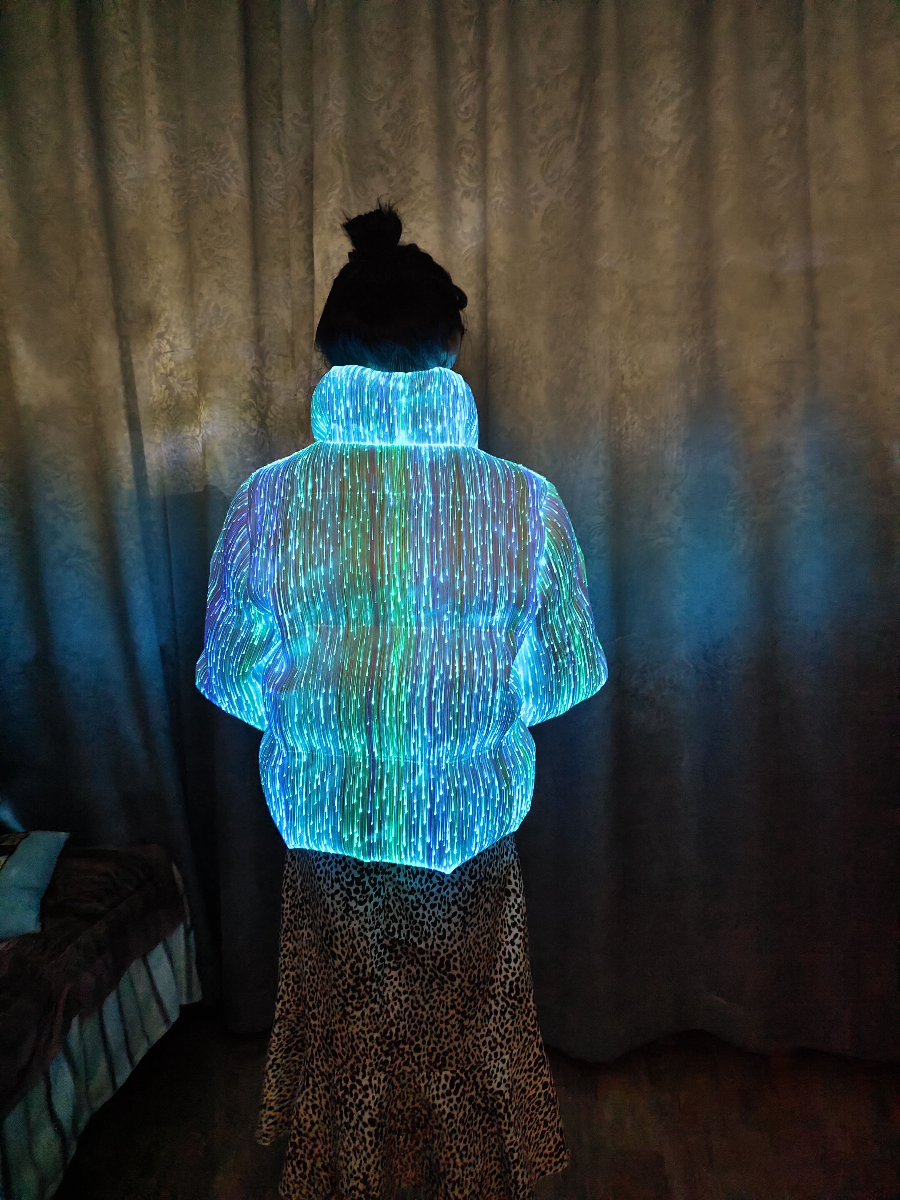 Winter Led Clothing Led Jacket Women Duck Down Jacket - Image 3